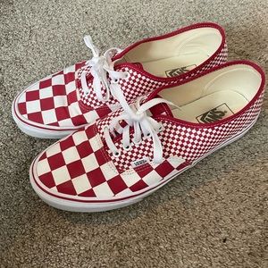 Vans Checkered Red and White low cut Size 12